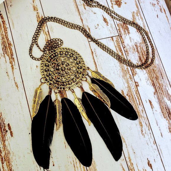 Southwestern Boho Feather Necklace - Picture 2 of 2